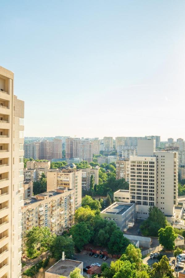 קייב Квартиры По Улице Феодосийская, 1-А מראה חיצוני תמונה