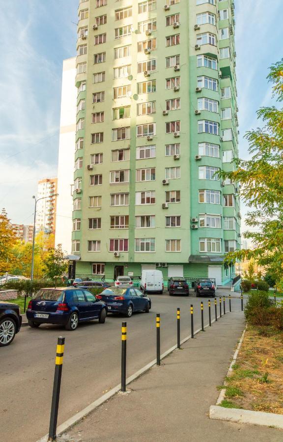 קייב Квартиры По Улице Феодосийская, 1-А מראה חיצוני תמונה